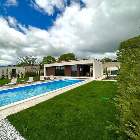 Villa Moderna San Lorenzo Orbanići Eksteriør billede