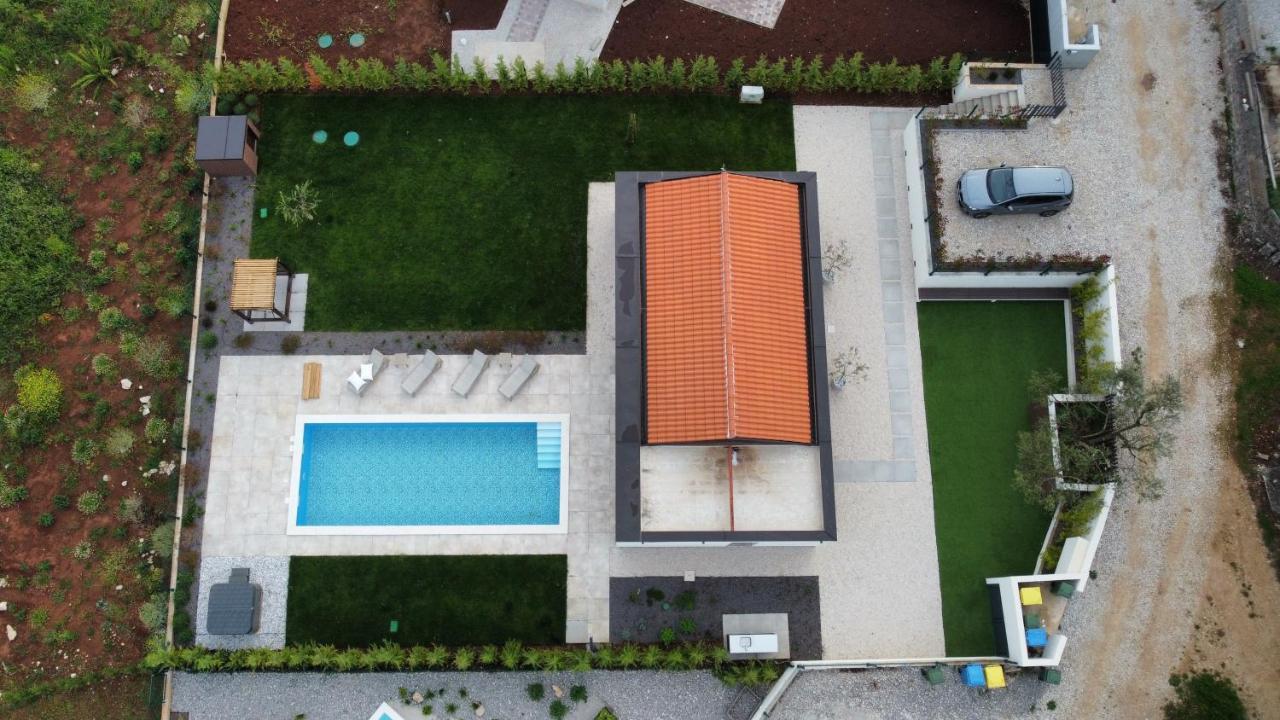 Villa Moderna San Lorenzo Orbanići Eksteriør billede