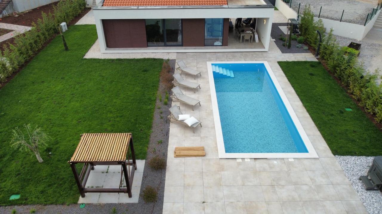 Villa Moderna San Lorenzo Orbanići Eksteriør billede